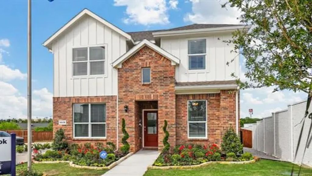 6628 Windfall Drive, Fort Worth