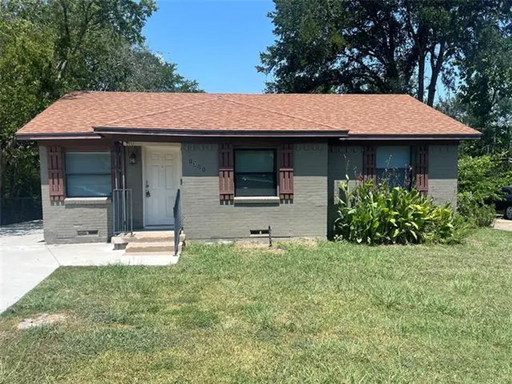 1321 Woodcrest Drive, Mesquite