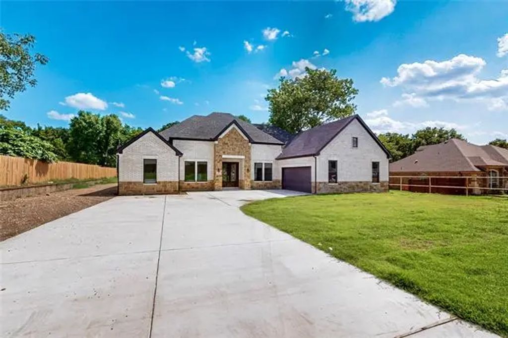 5108 Knight Drive, Fort Worth