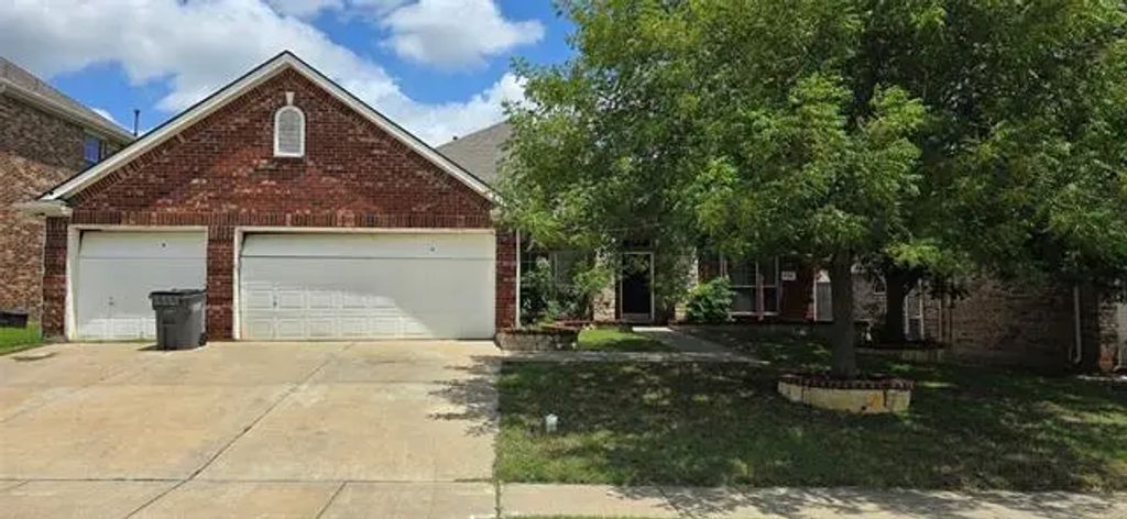 1121 Bradford Drive, Glenn Heights