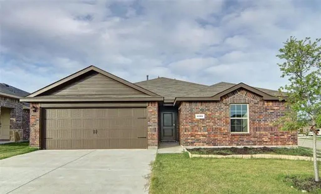 4701 Salers Way, Forney