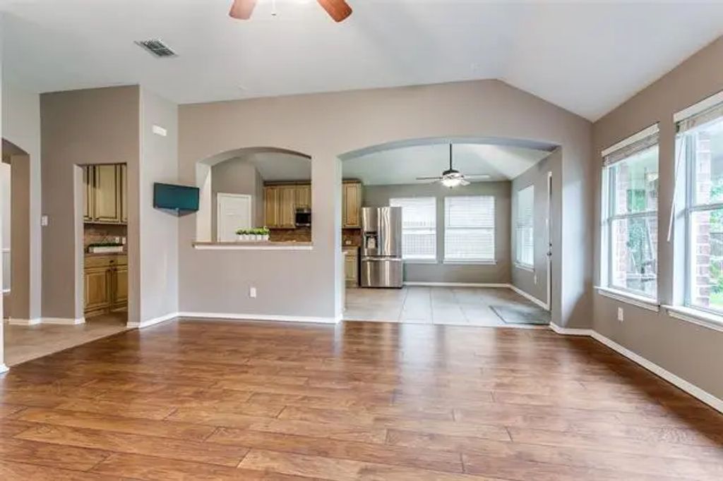 3504 Carlton Street, Grapevine
