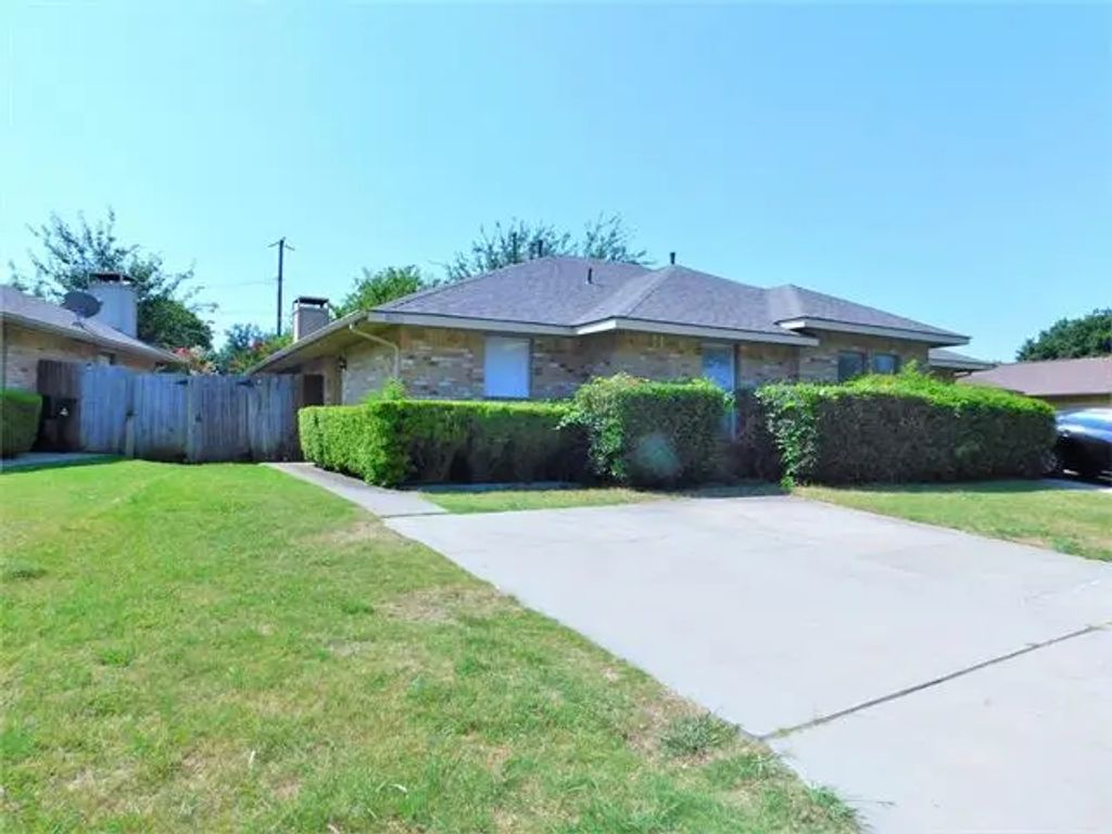 8835 Camfield Way, Frisco