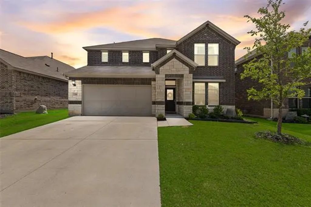 3504 Riviera Court, Denton