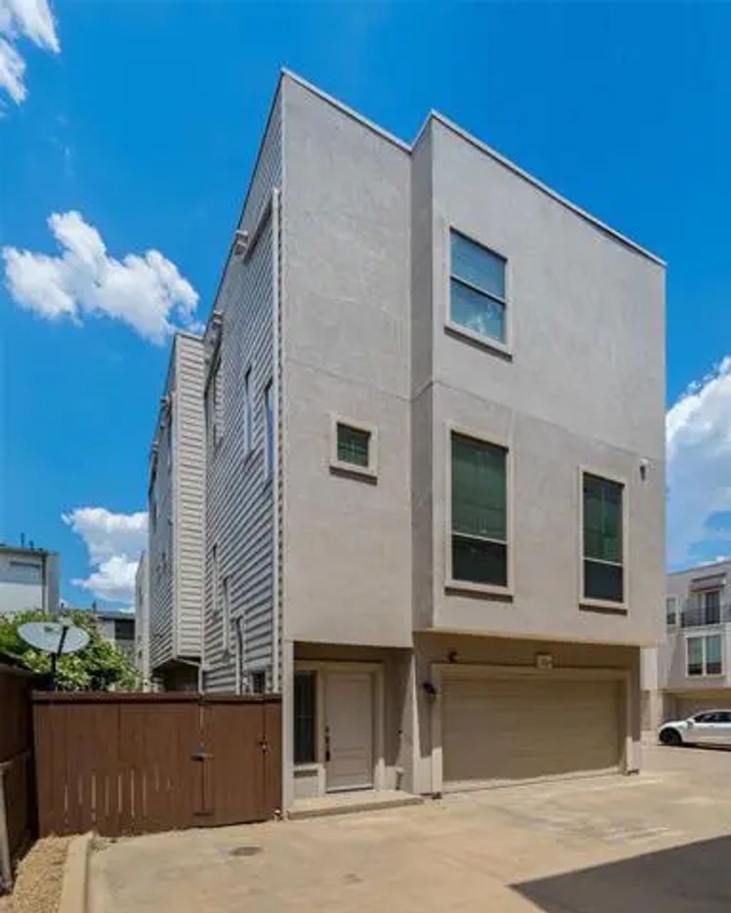 2100 N Fitzhugh Avenue F, Dallas