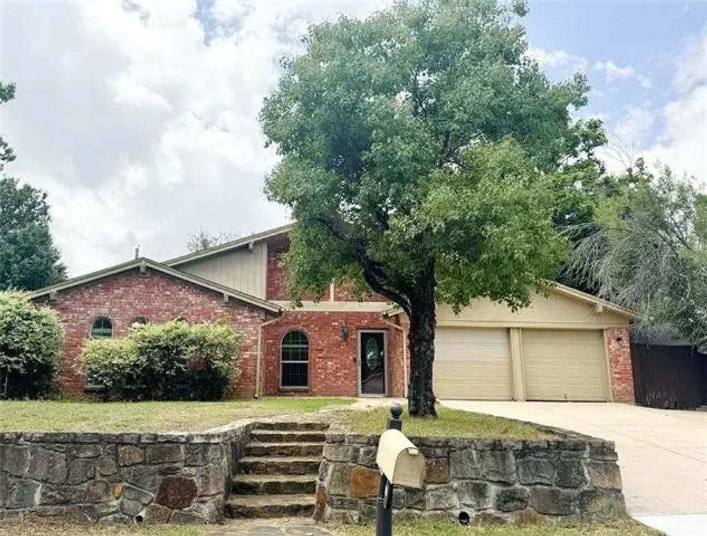 7804 Daniel Drive, North Richland Hills