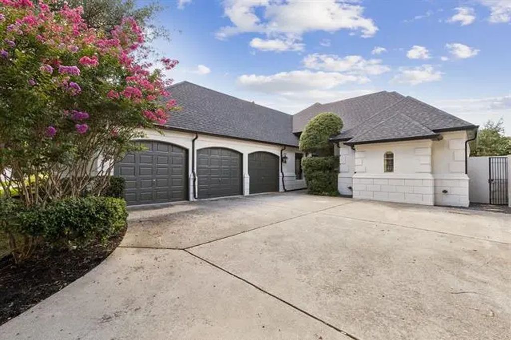 14733 Celestial Place, Addison