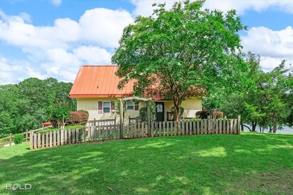 213 Bluebird Lane, Homer