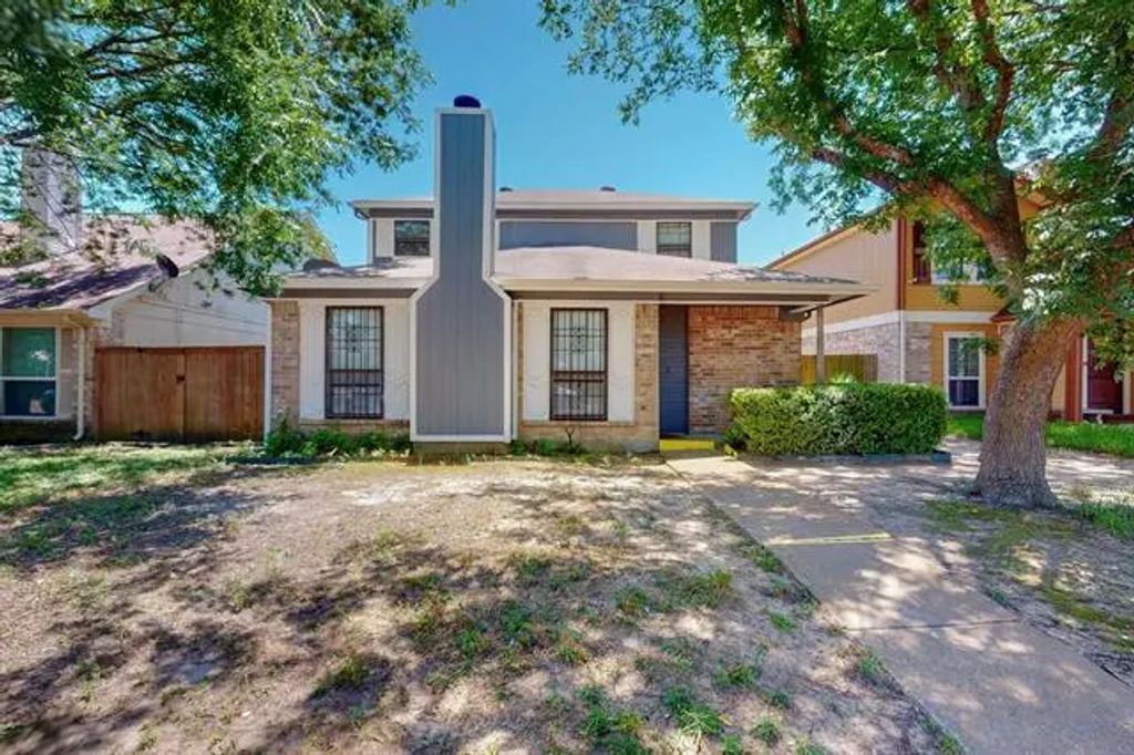 10320 Wood Heights Drive, Dallas