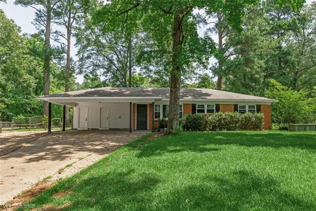 6922 Shorewood Drive, Shreveport