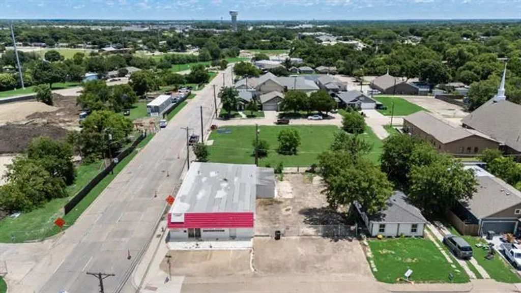 500 Ford Street, Garland