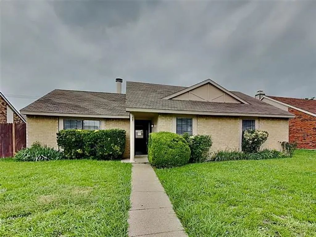 5026 Red River Trail, Grand Prairie