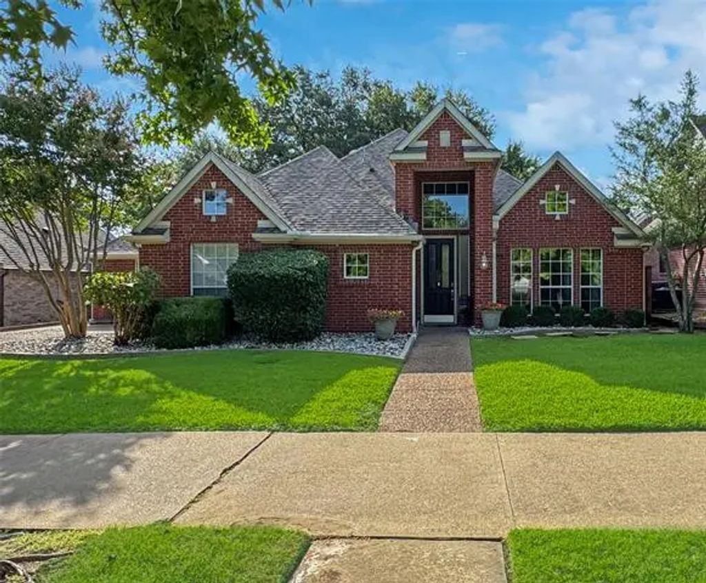 2629 Valley Creek Trail, McKinney