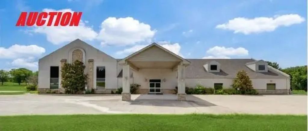 11391 Tx-121 Highway, Trenton