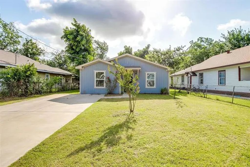 600 Mansfield Road, Cleburne