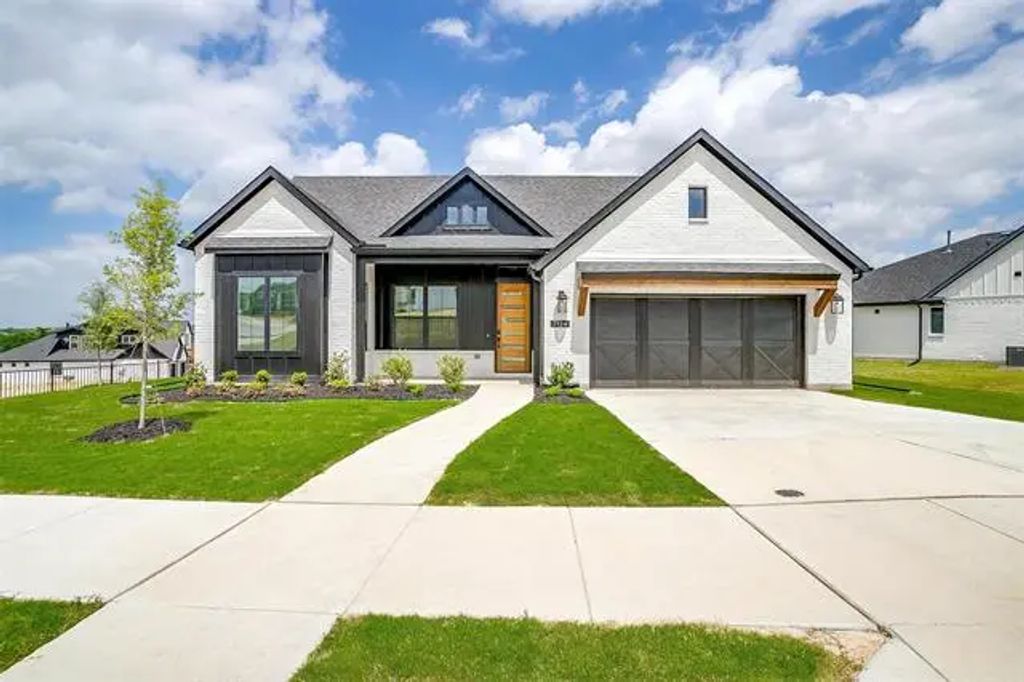 7124 Brancher Road, Fort Worth