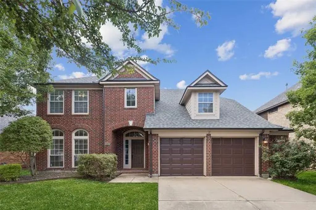 6725 Briarwood Drive, Fort Worth