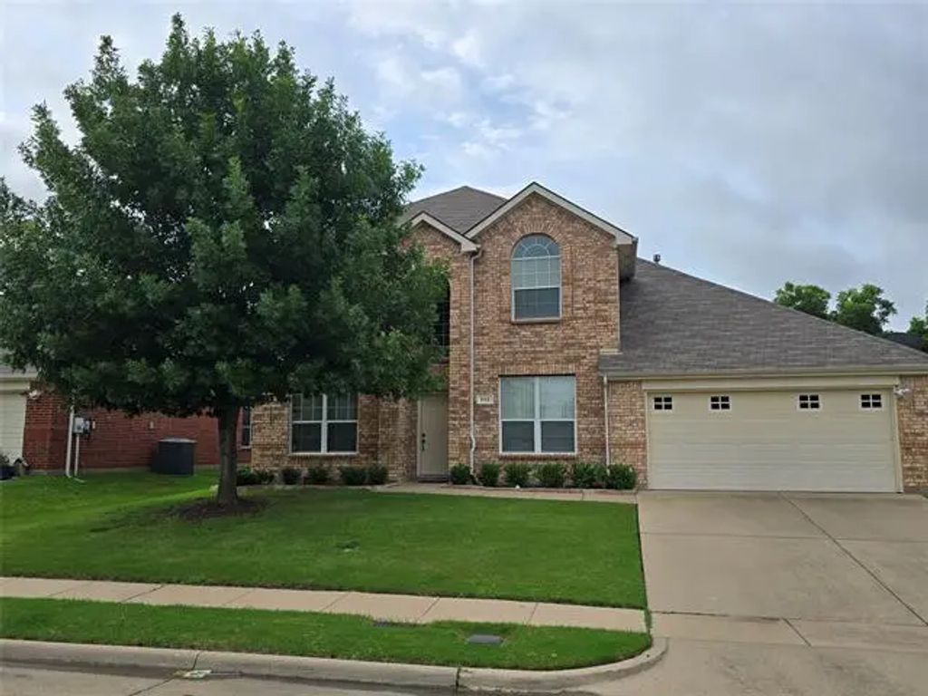 602 Dover Park Trail, Mansfield