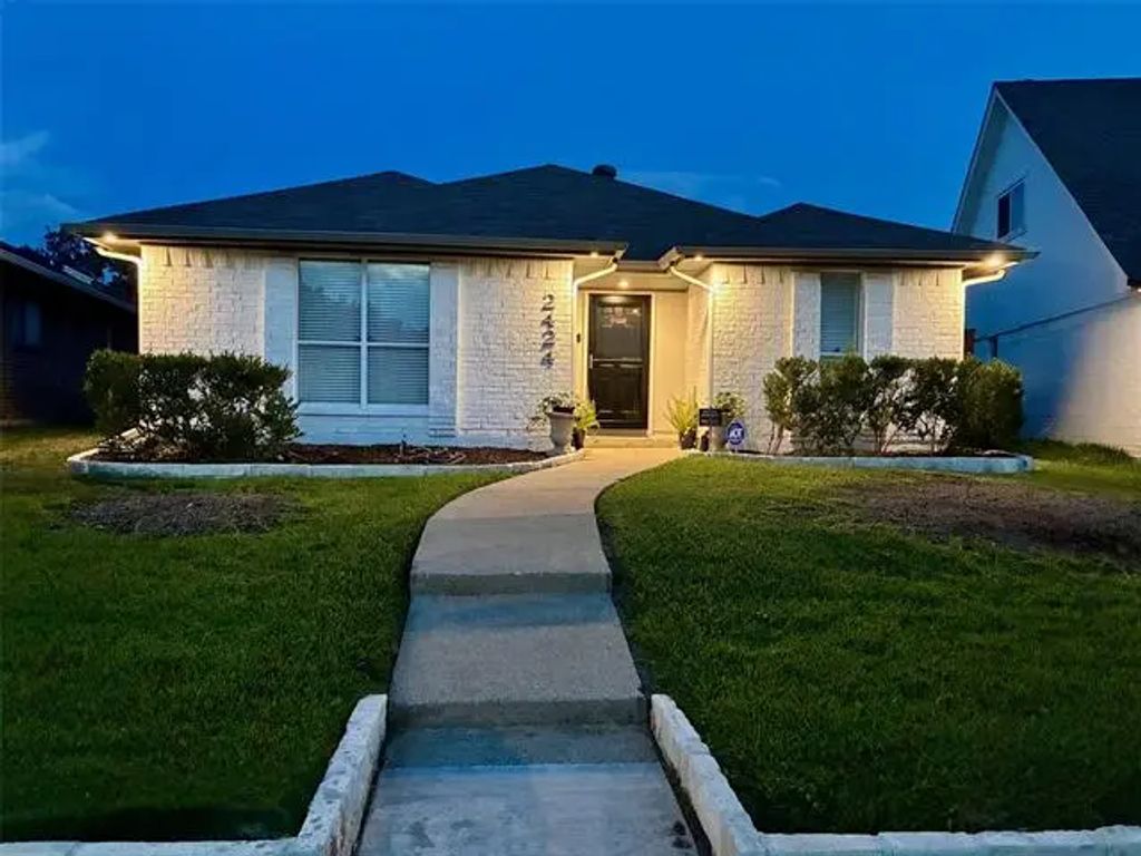2424 Ridgestone Drive, Dallas