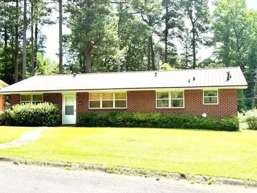 134 Willow Street, Homer