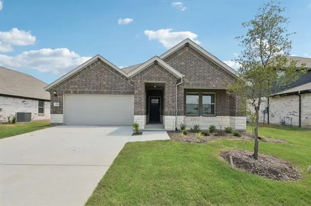 1056 Chestnut Drive, Lavon