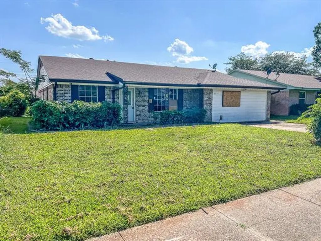 2625 Westview Drive, Mesquite