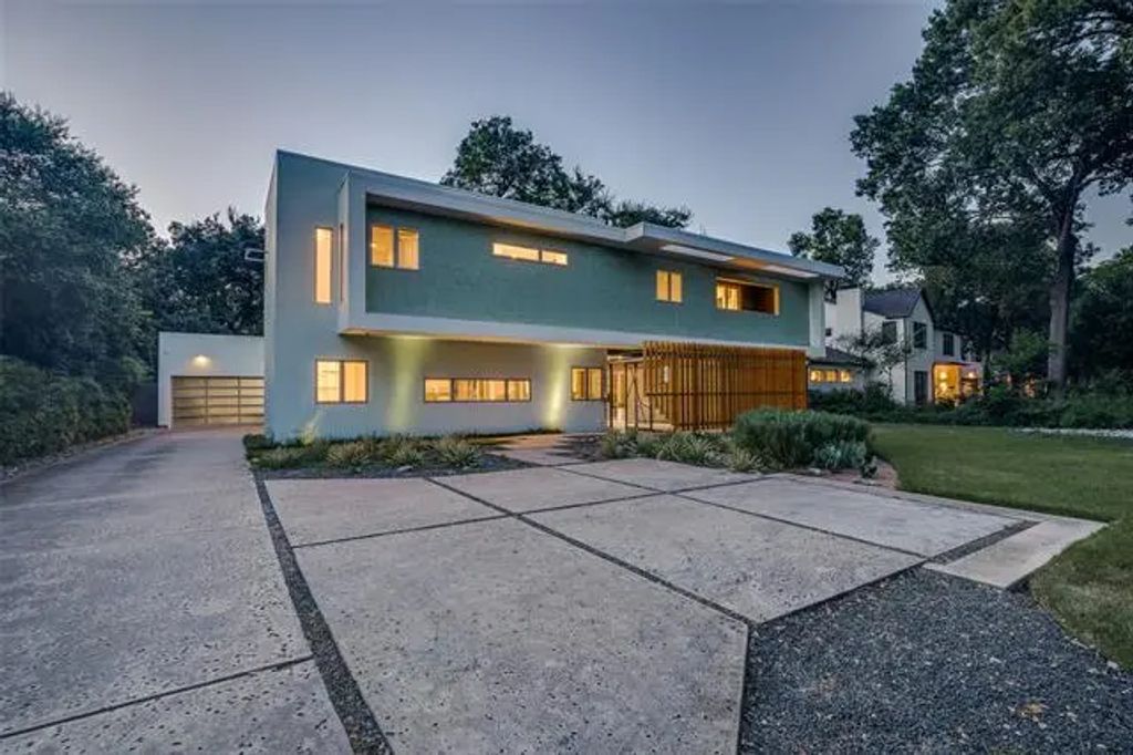 8359 San Fernando Way, Dallas