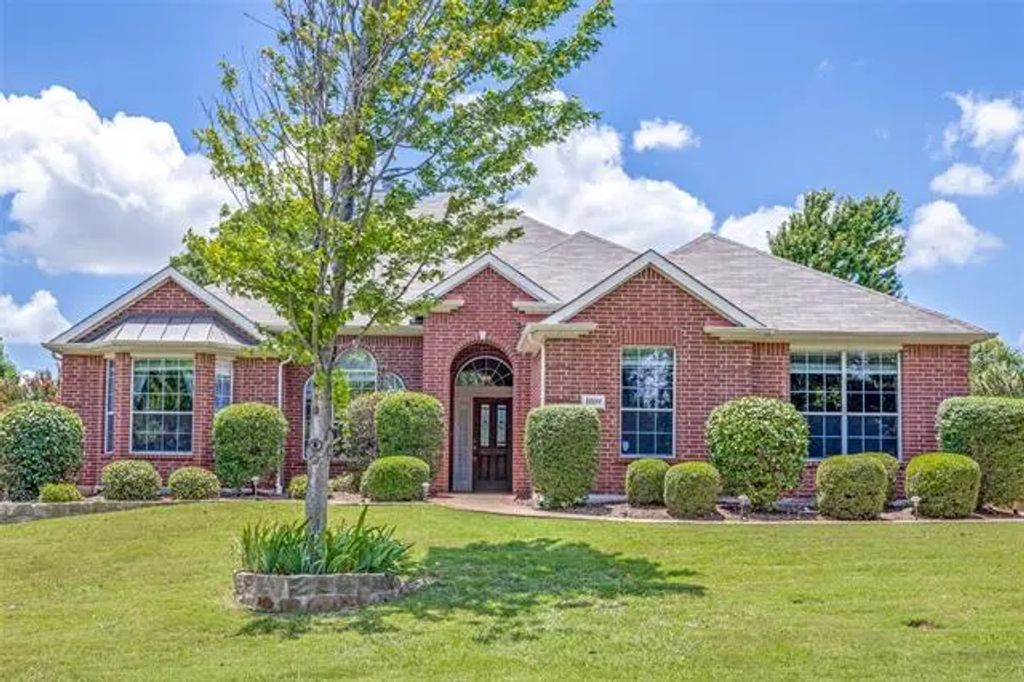 1809 N Holland Road, Mansfield