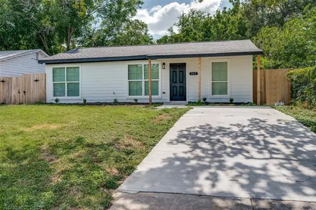 912 Duff Court, Fort Worth