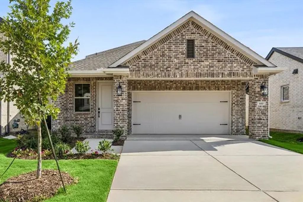 610 Sunflower Trail, Sherman