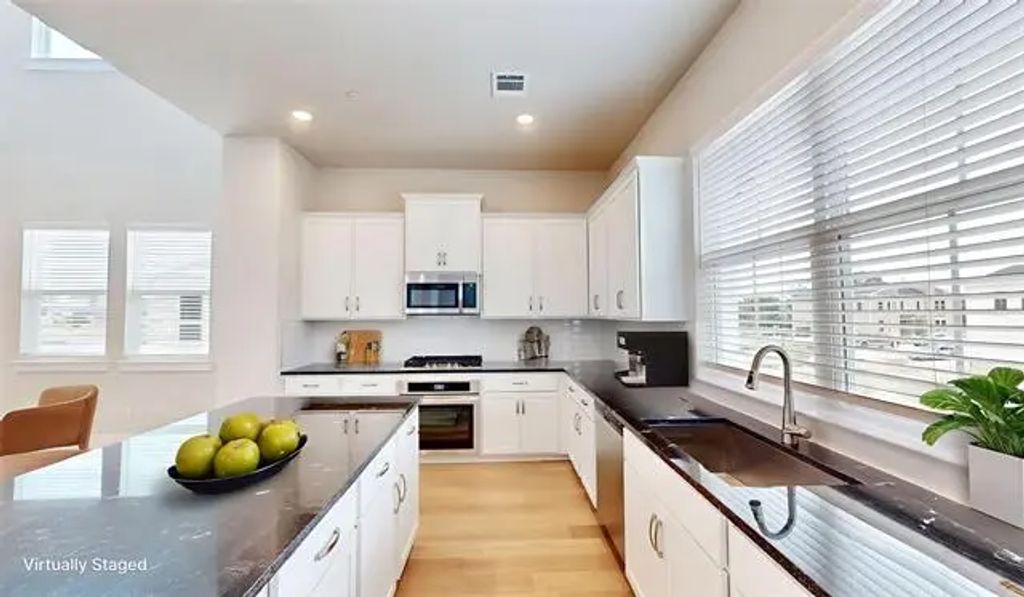 800 Concan Drive, Plano