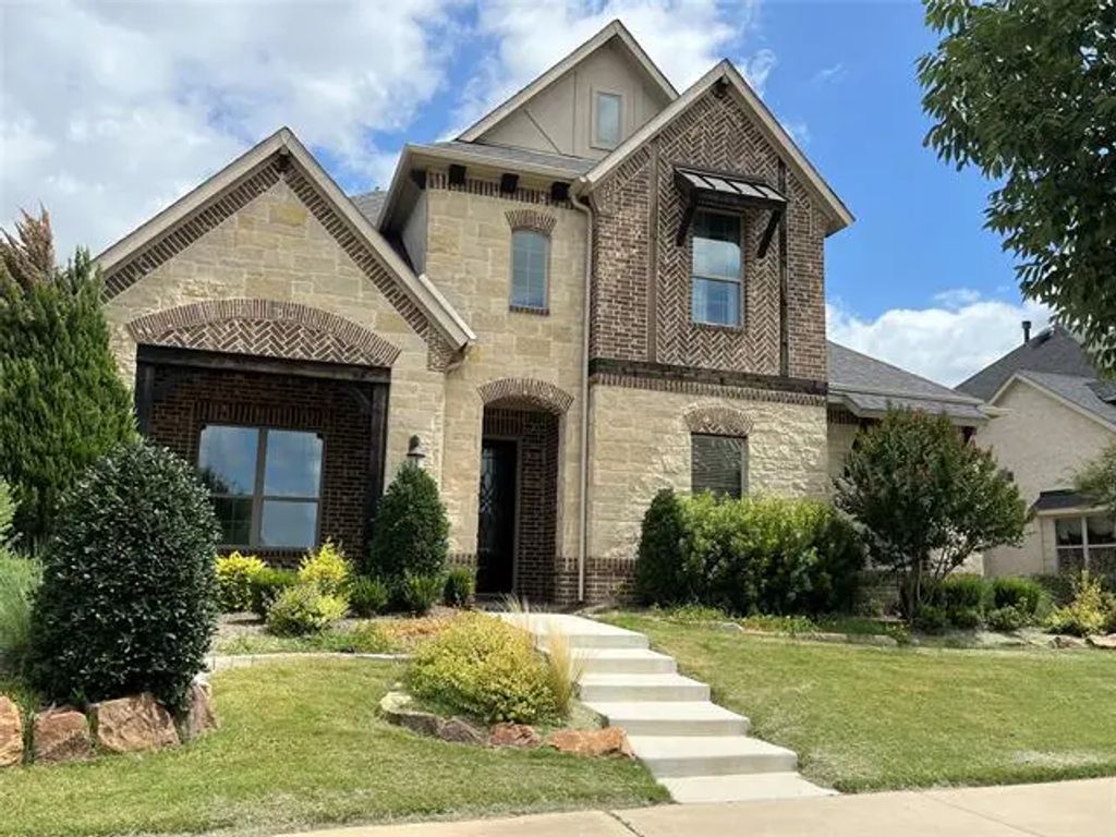 1128 Homestead Way, Argyle