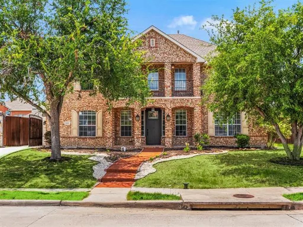 1441 Dimmit Drive, Carrollton