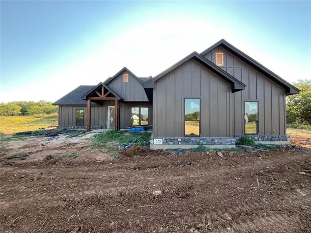225 Jimmy Lane, Millsap