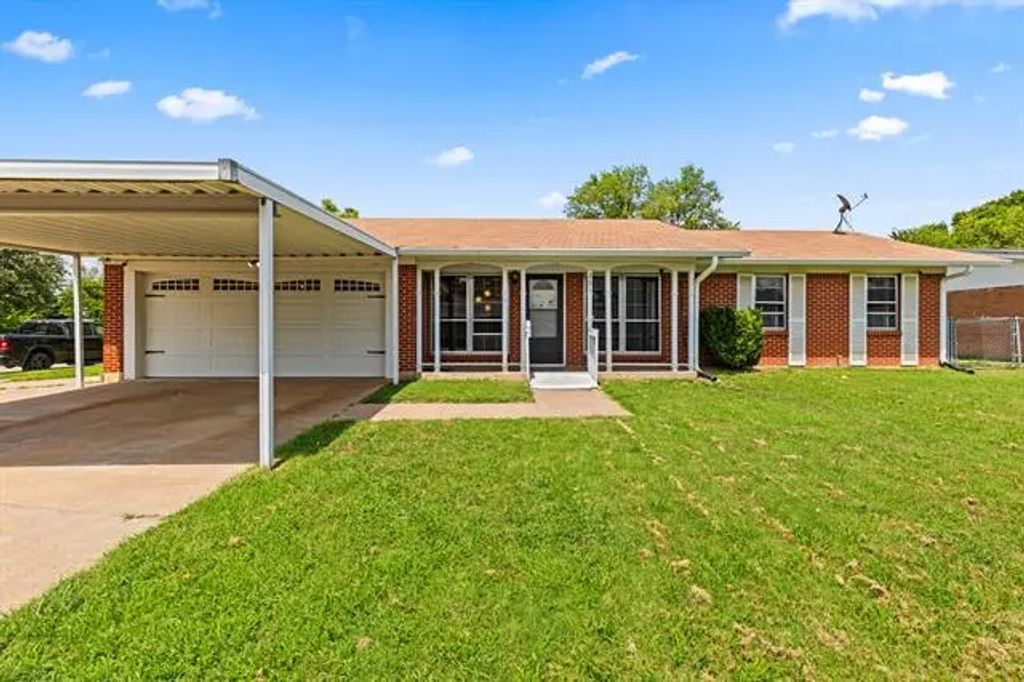 201 S Barbara Street, Waco