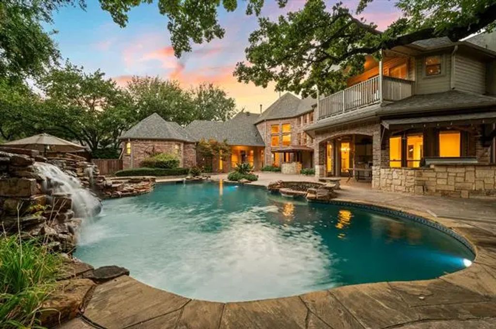 415 Marshall Road, Southlake