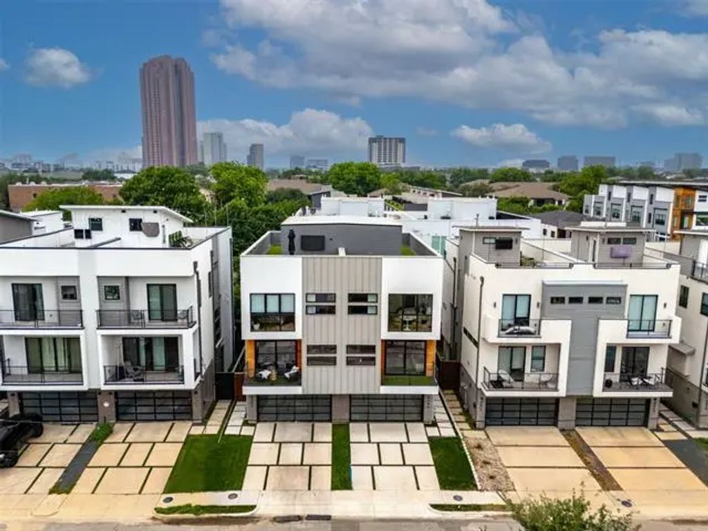 4209 Munger Avenue, Dallas