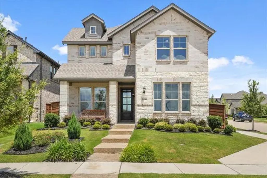 2100 Jade Forest Lane, Mesquite
