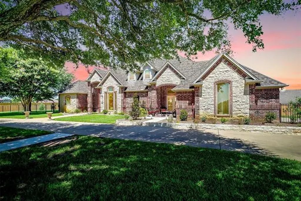 100 Palomino Court, Cresson