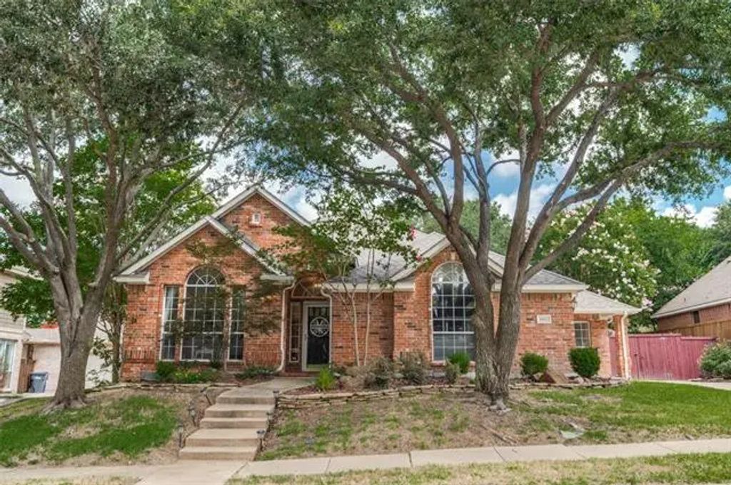 6012 Crimson Drive, McKinney