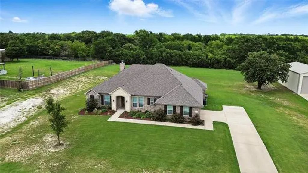 1209 Christie Lane, Oak Ridge