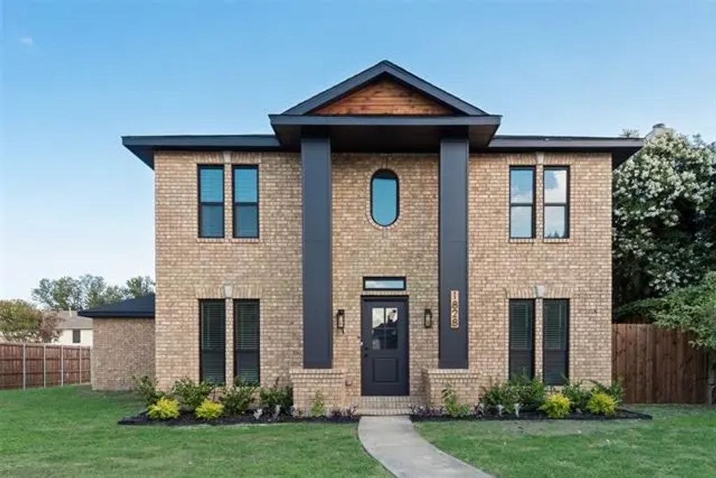 1828 Usa Drive, Plano