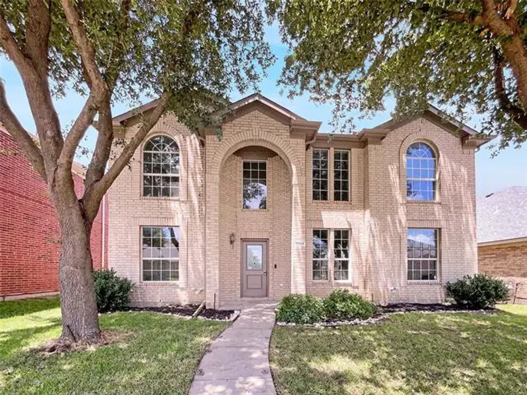 1207 Whitecreek Drive, Glenn Heights