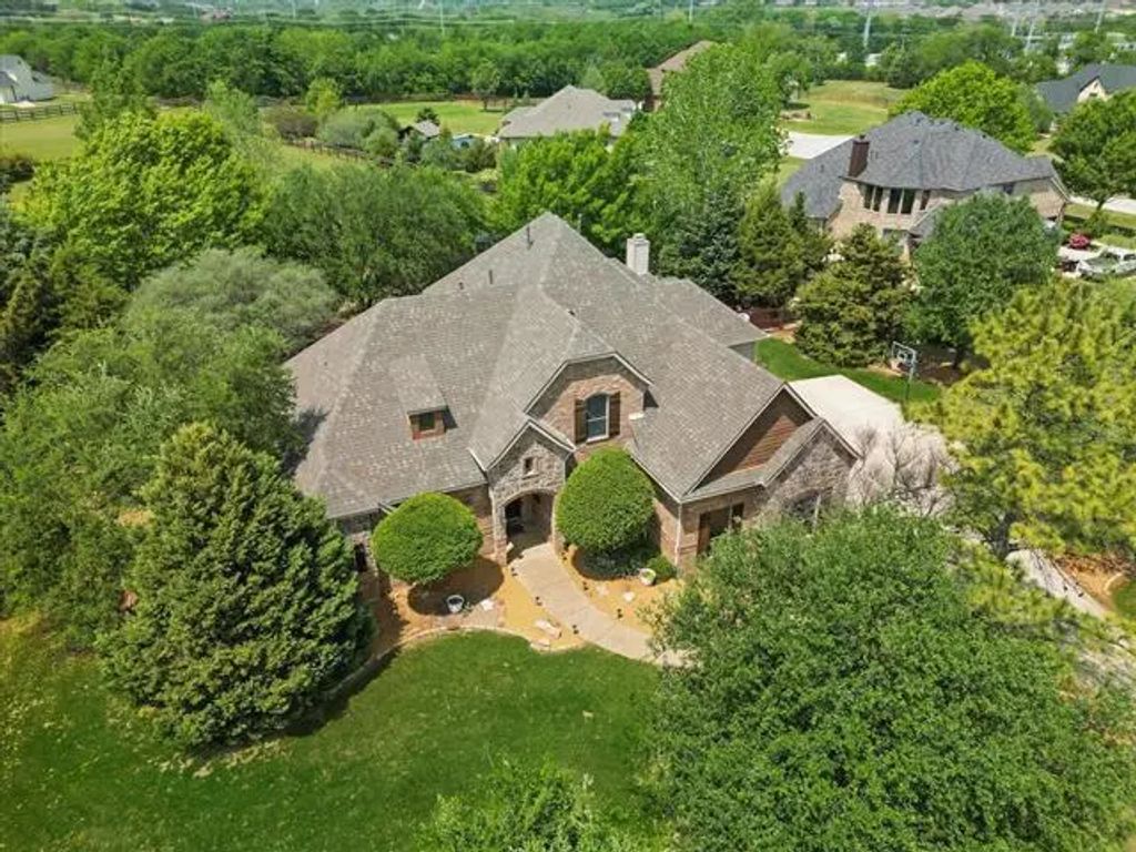 2204 Chipping Campden Road, Denton