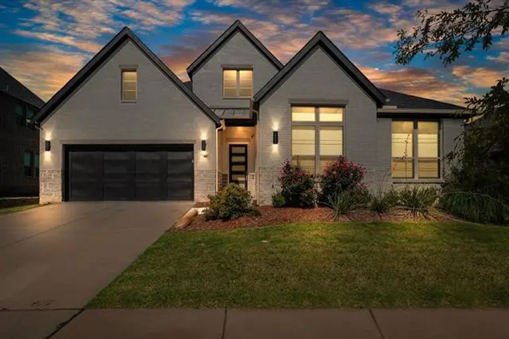 7020 Union Park Boulevard E, Little Elm