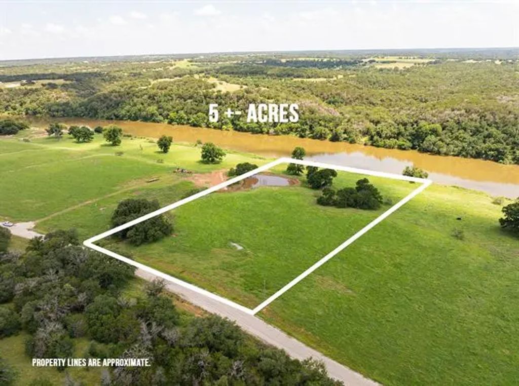 2109 River Shoals Road, Mineral Wells