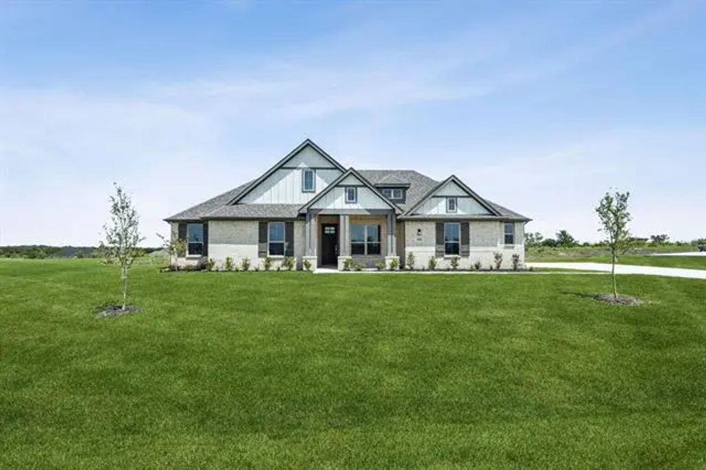 4420 Point Rider Road, Waxahachie