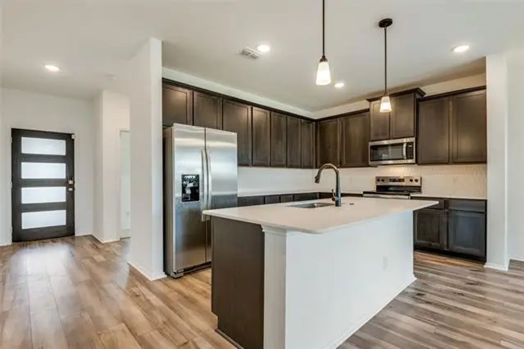 3211 Apple Creek Avenue, Crandall
