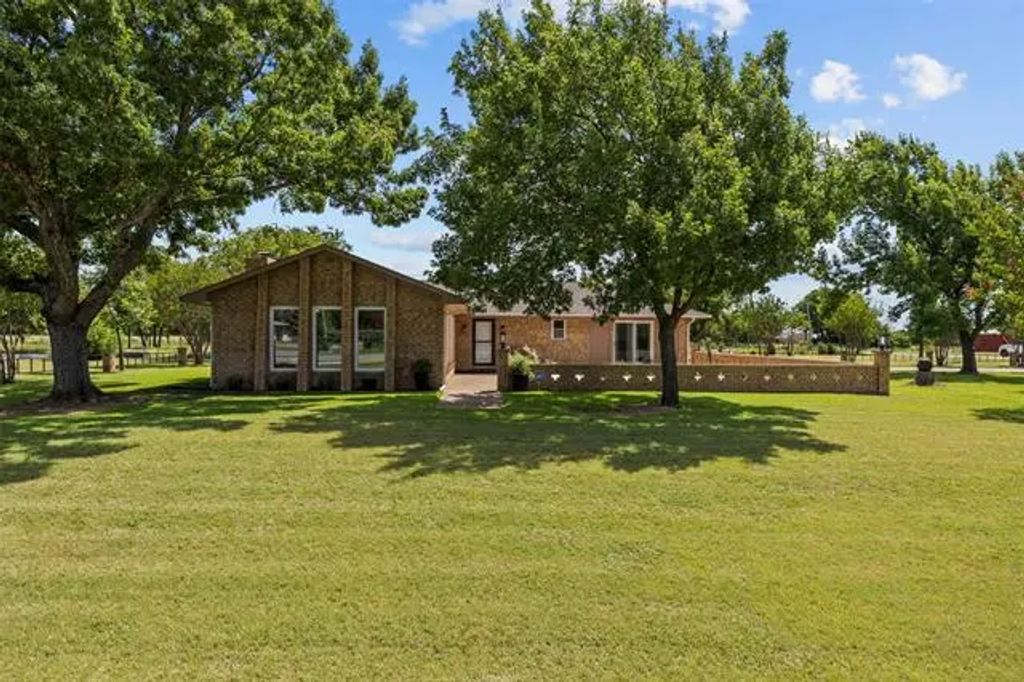 103 County Road 1307, Morgan