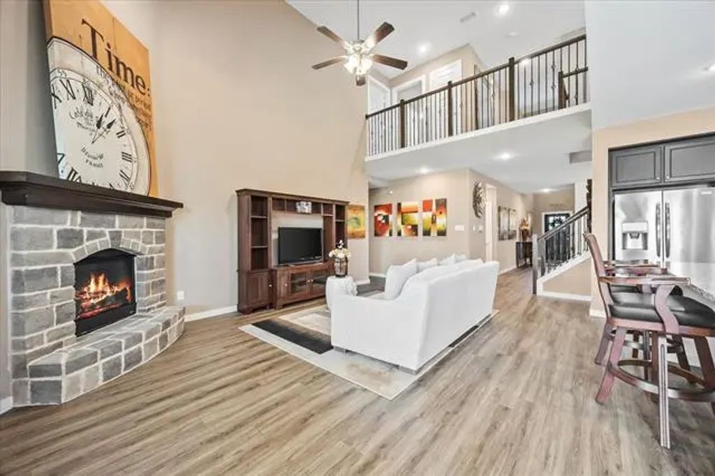 1518 Calcot Lane, Forney